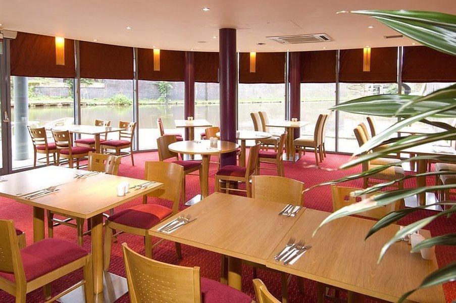 Premier Inn Nottingham Arena Bagian luar foto